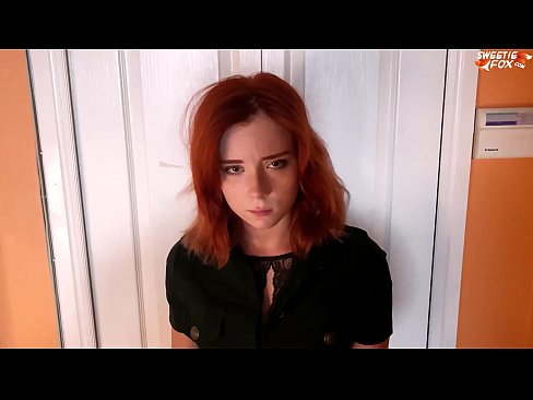 ❤️ O garda de seguridade castigou a unha muller bonita por roubo en tenda - Cum Na Boca Vídeo porno na pornografía gl.fullpornercom.ru ❌