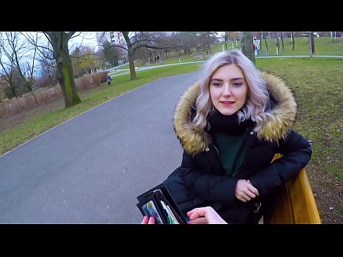 ❤️ Traga o semen quente dun estraño por diñeiro - mamada no parque de Eva Elfie Vídeo porno na pornografía gl.fullpornercom.ru ❌